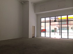 8B @ Admiralty (D27), Factory #183646122